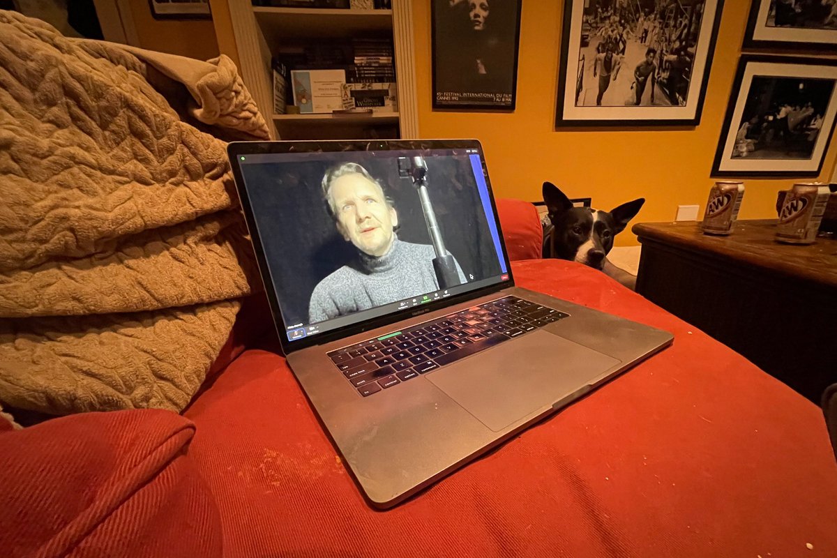 MelissaJPeltier's tweet photo. Last night: @JThomasGray directing @sebroche & @AliciaHannah in βWelcome to Forever.β Over @zoom_us.
Two wonderfully talented actors. #ZoomFilmmaking #QuarantineFilms #QuarantineLife (PS can you find Frannie? ππΎ) https://t.co/89oRj4FziN