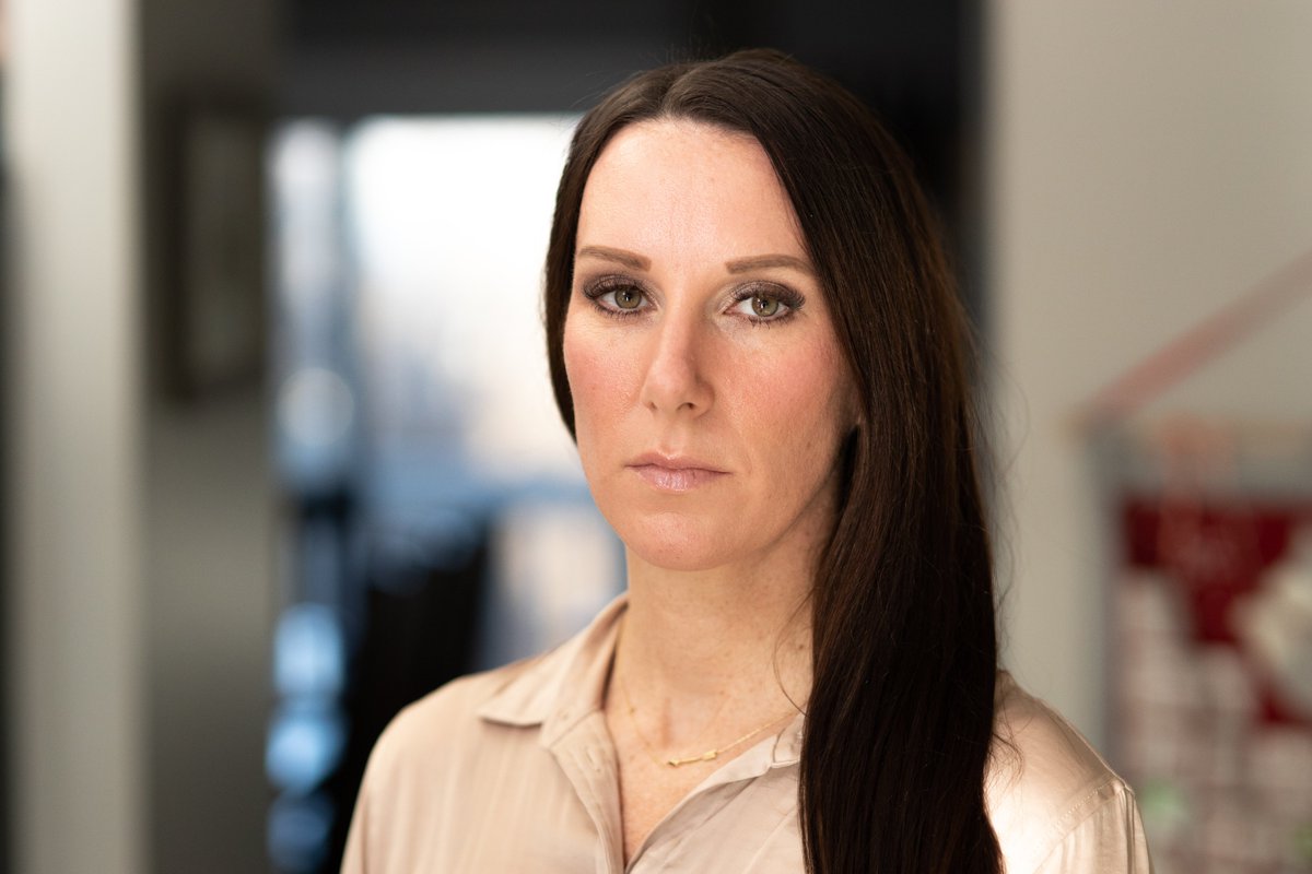 1/ In the past three years, there have been at least 14 women who work at the Ottawa Police Service who have filed complaints about harassment and abuse by male colleagues on the force. For  @cbcfifth I've spent the past few months delving into some of the women's stories.