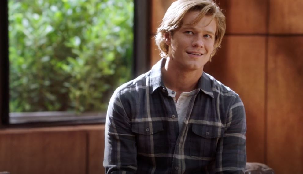 Attention  #RileysArmy...I present to you 1x02 Angus MacGyver predicting his future...Hopefully with a happy ending this time!  #MacGyver  #MacRileyA thread...