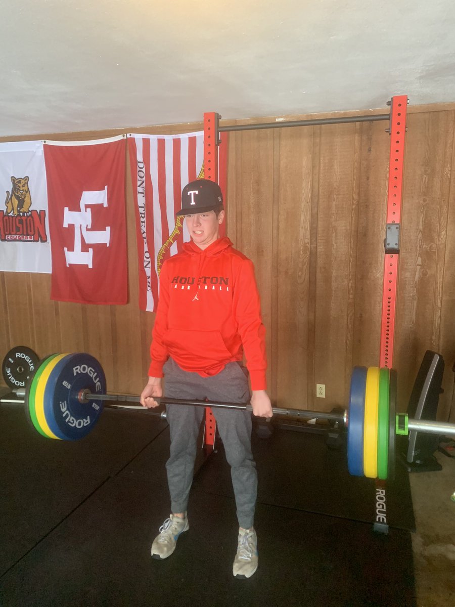 Geoff Sherman (@coogshouse13) on Twitter photo Getting after it...freezing temps wonโt slow this guys down. <a href="/Landon_Miller29/">Landon Miller</a> #visionquest Getting after it...freezing temps wonโt slow this guys down. <a href="/Landon_Miller29/">Landon Miller</a> #visionquest