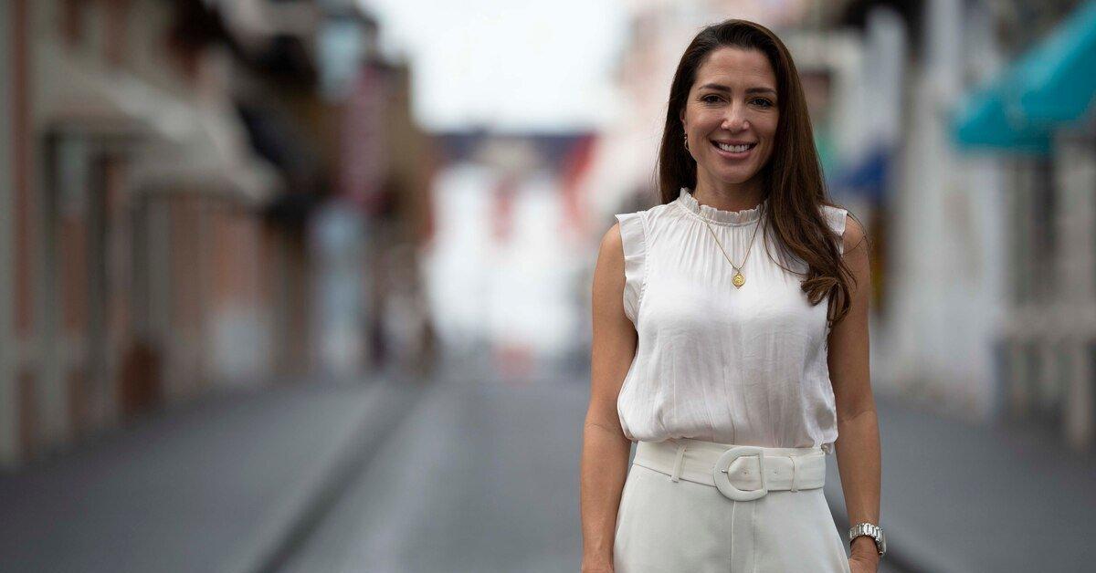 Alexandra Lúgaro anuncia que se retira de la política electoral elnuevodia.com/noticias/polit…