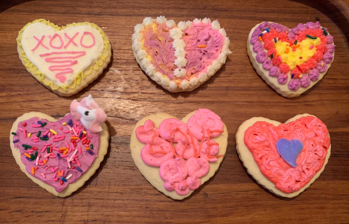 ITOCHU International Inc. employees staying connected through virtual cookie decorating!  We strive to continue working together as one team and hope you, your families and communities are staying safe and healthy.