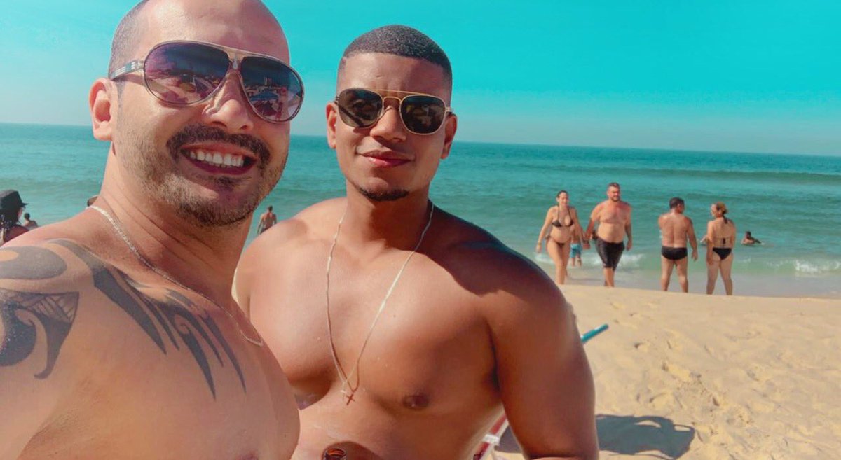 wendlay_lima's tweet photo. Meu fechamento certo ❤️
.
.
.
#mozin #grude #vida #love #beach #gays #boys #MaisVoce https://t.co/HBLOjbz0rA