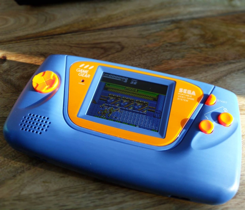 Refurb #gamegear, new screen, new soundboard, new shell, new buttons, new life
#retrogaming #sega #handheld
Parts from @retrokaitech and <a href="/handheldlegend/">Hand Held Legend</a> instagr.am/p/CLaFJXoHd0o/