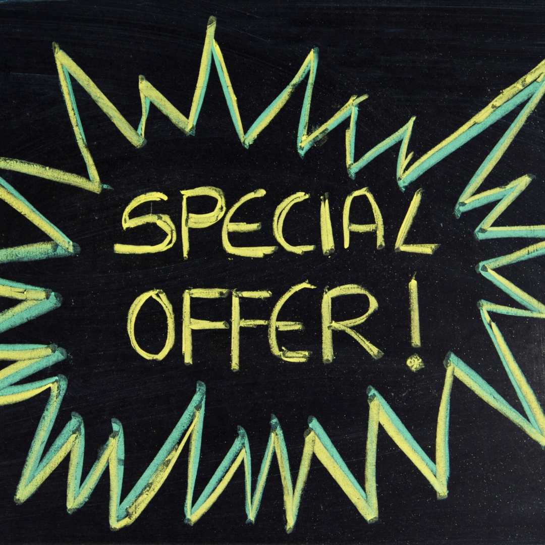 drallewatseka's tweet image. It has been a tough year, and you deserve a break. Shop our Vehicle specials now at drallewatseka.com/Specials!
.
.
. 
#DralleChevrolet #Dralle #DralleFamily #NewCars #BuyNewCars #PreOwnedCars #BuyACarOnline #GMC #Buick #Chevy #Chevrolet #ChevyDealers #Camaro #Corvette #WatsekaCa...