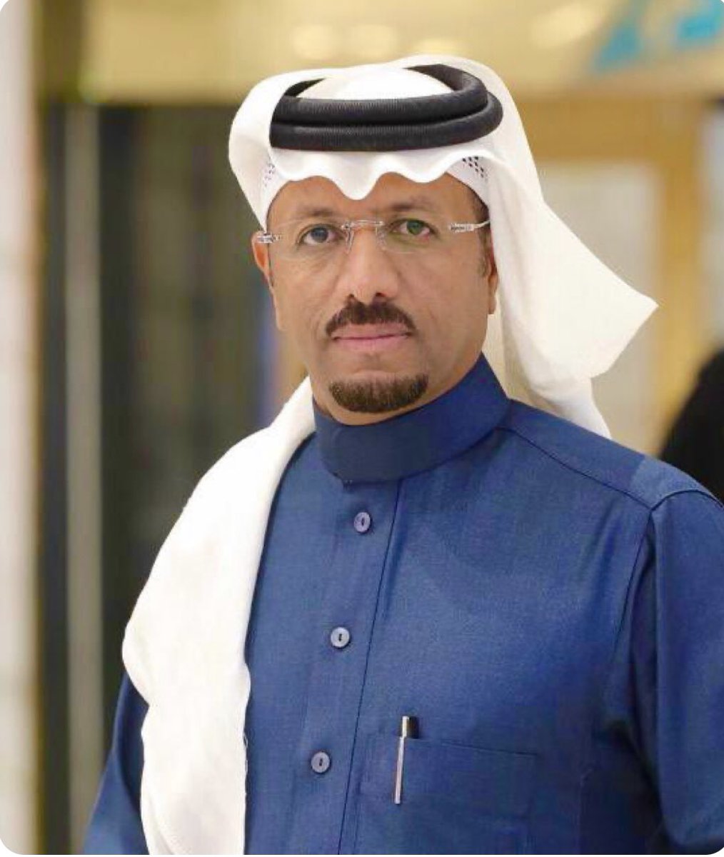 DAMAC_SR's tweet photo. #كلنا_مسؤول 
#كلنا_ضمك
@DAMAC_CLUB 
صدر قرار معالي رئيس جامعة الملك خالد أ.د. فالح بن رجاء الله السلمي بتكليف أستاذ الآثار المساعد الدكتور/ علي بن عبد الله مرزوق  "مديراً لمركز البحوث والدراسات الاجتماعية" في الجامعة. تهانينا للدكتور ونسأل الله له التوفيق والإعانه https://t.co/m0XyZIo4bH