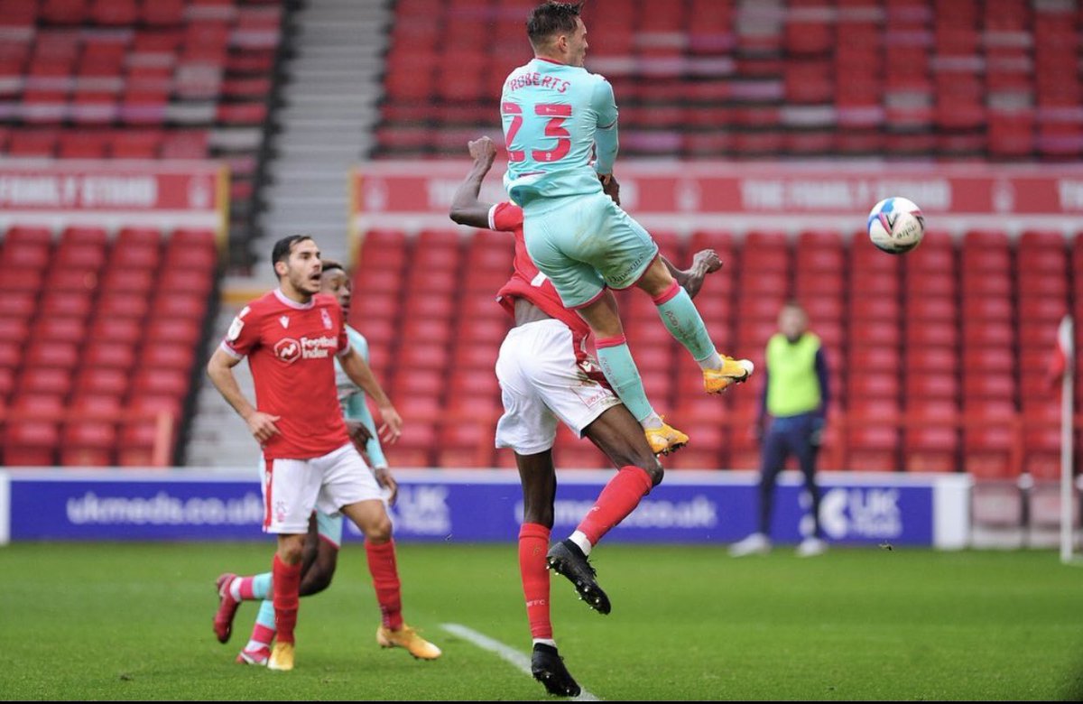 itsSamAce's tweet image. @ConnorRobs loves a back post header against forest ⚽️💥 #swans #SWAvFOR