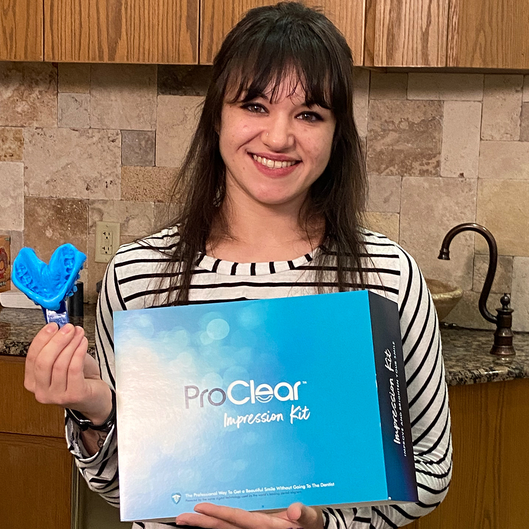 ProClrAligners's tweet photo. Larah is super excited to get started on her ProClear+ Aligners experience! Comment below to let us if you have started yet and where you are in the process.
#aligners #clearaligners #dentalcare #oralcare #oralhygiene #smile #straighteningsmile https://t.co/WURvO2kbx6