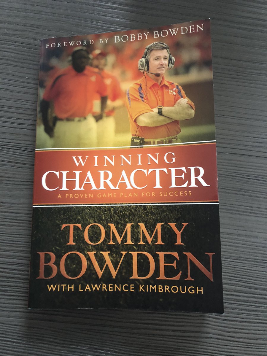 CoachLSimmons's tweet photo. Book #2 for the year is finished!! Now just time to copy & upload the notes!
Shoutout to @stewart318 for the book!!! What a great read!!
#WinningCharacter #LeadersAreReaders https://t.co/eXhfk8X02u