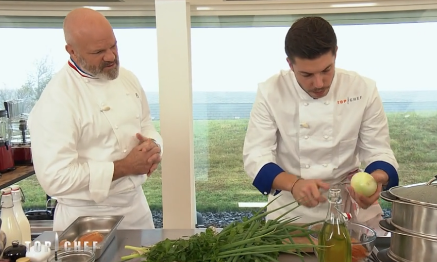 aucunhonneur's tweet photo. - Tu chiales petit génie?
- Non c'est l'oignon chef
- Je vais te surnommer Ouin Ouin
- Oui chef

#TopChef https://t.co/KLsgQV5cd1