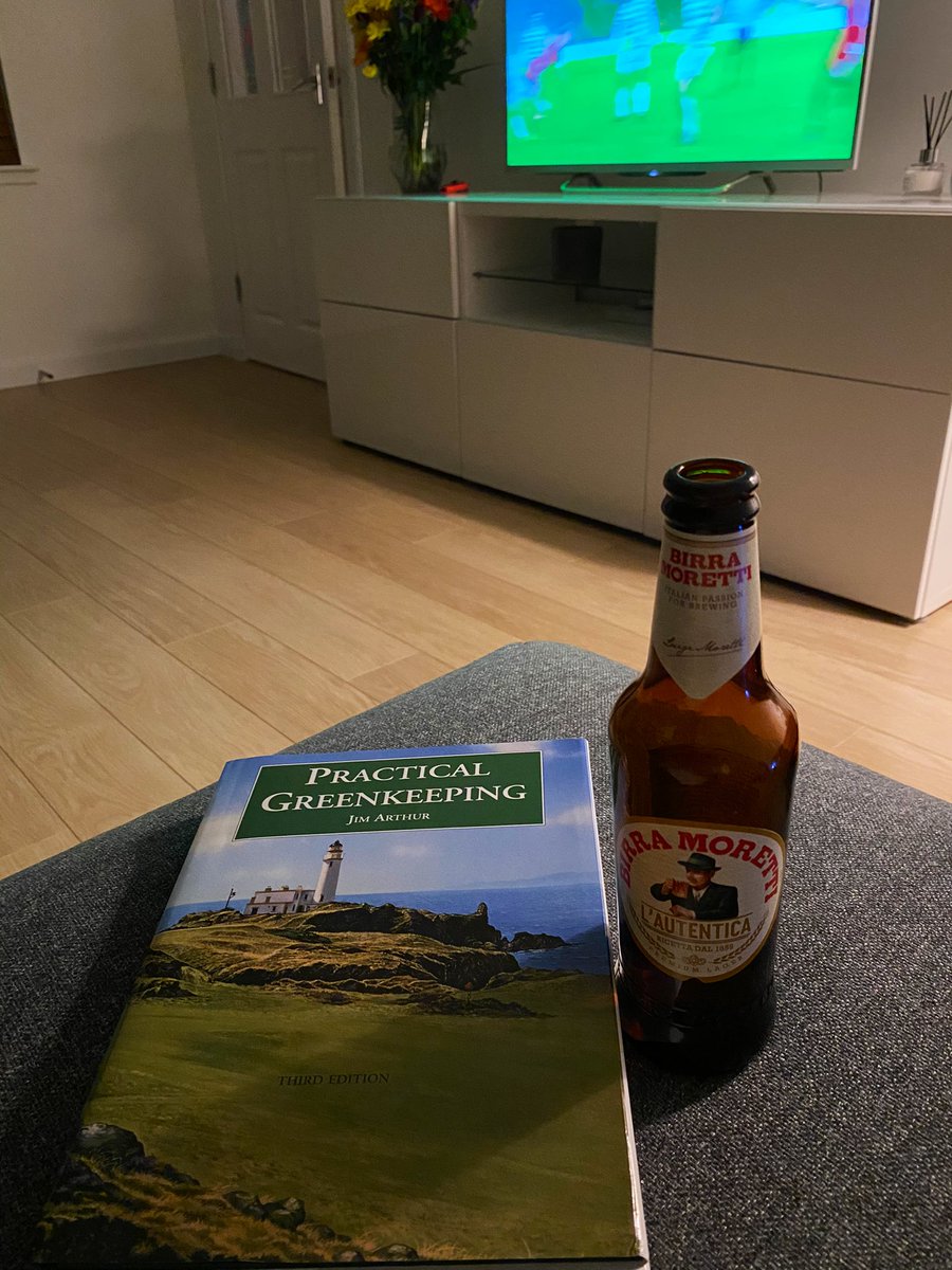 Berry97's tweet photo. Kids ripping in about me for calling this ‘The Greenkeeping Bible’. Now the curious questions are starting, so dad, what is it all about.... 😉🤣 #PracticalGreenkeeping #JimArthur #NeverStopLearning https://t.co/6VtjpdRUHe