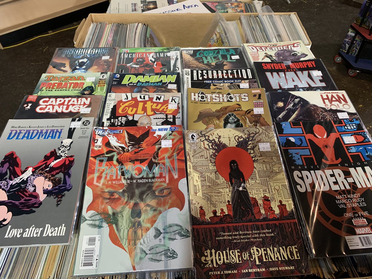 VariantEDmonton's tweet photo. Putting out *bunches* of comic sets on shelf this week. Let us know if you see anything you’d like put aside for you! #yegcomics #NewToShelf https://t.co/gS4mgrpJgq