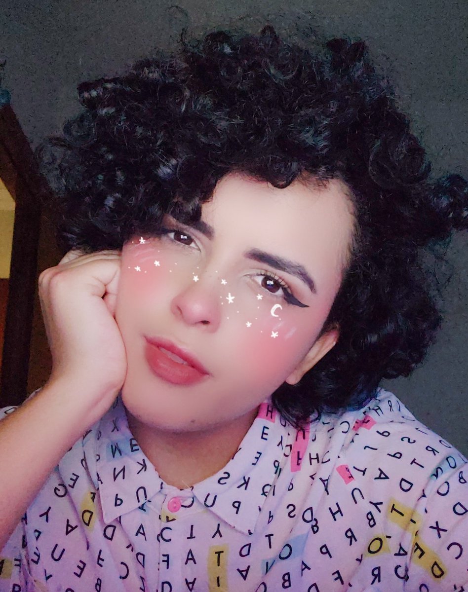 DragonMaidYui's tweet photo. Vão ver meus tiktoks novos! Já tinha gravado e postei tudo hoje!
Vai lá ver pufavo 🥺 https://t.co/5GTkgxA3IZ