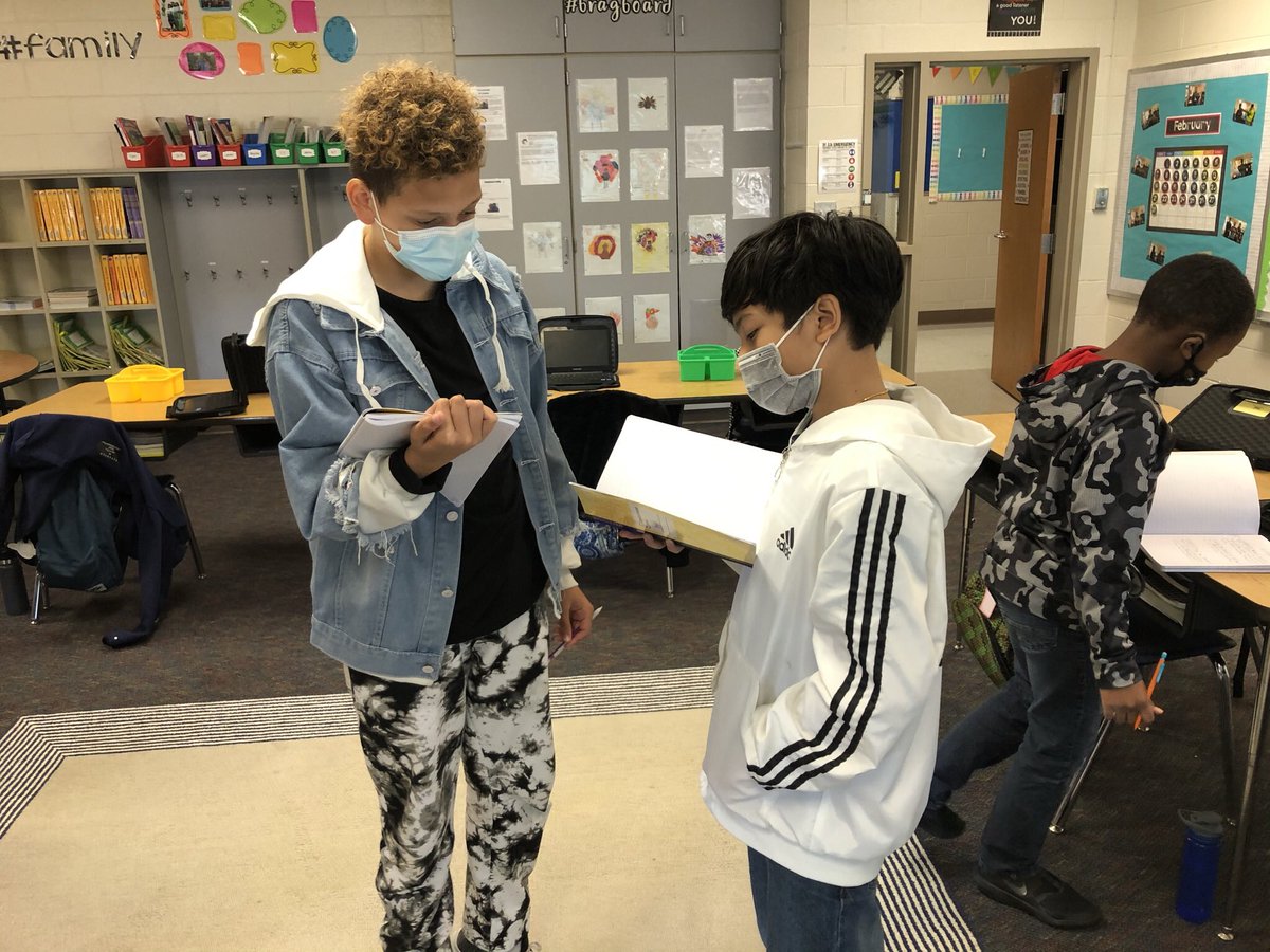 KLFeldner's tweet photo. Ready, set, RallyRobin! These historians rallied back and forth to share their knowledge about WWII ideologies &amp; key figures. We ♥️ talk and collaboration! #FeldnerFam #HECLeads #Pridein5 https://t.co/Xg69cUUlu8