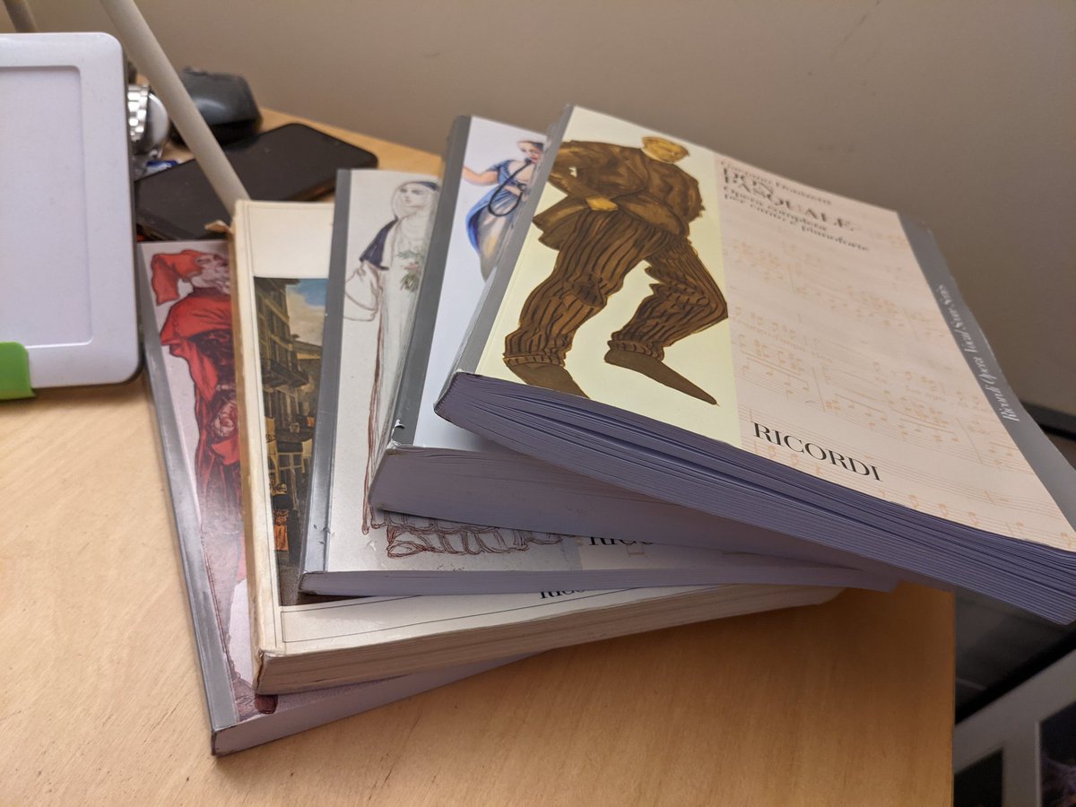 Tegid_Jones's tweet photo. I strongly refute the notion that I've taken on too many projects (in addition to the day job...) I've totally got this... #8WeeksOfMayhem #OperaInLockdown https://t.co/Y9NkcIt4oa
