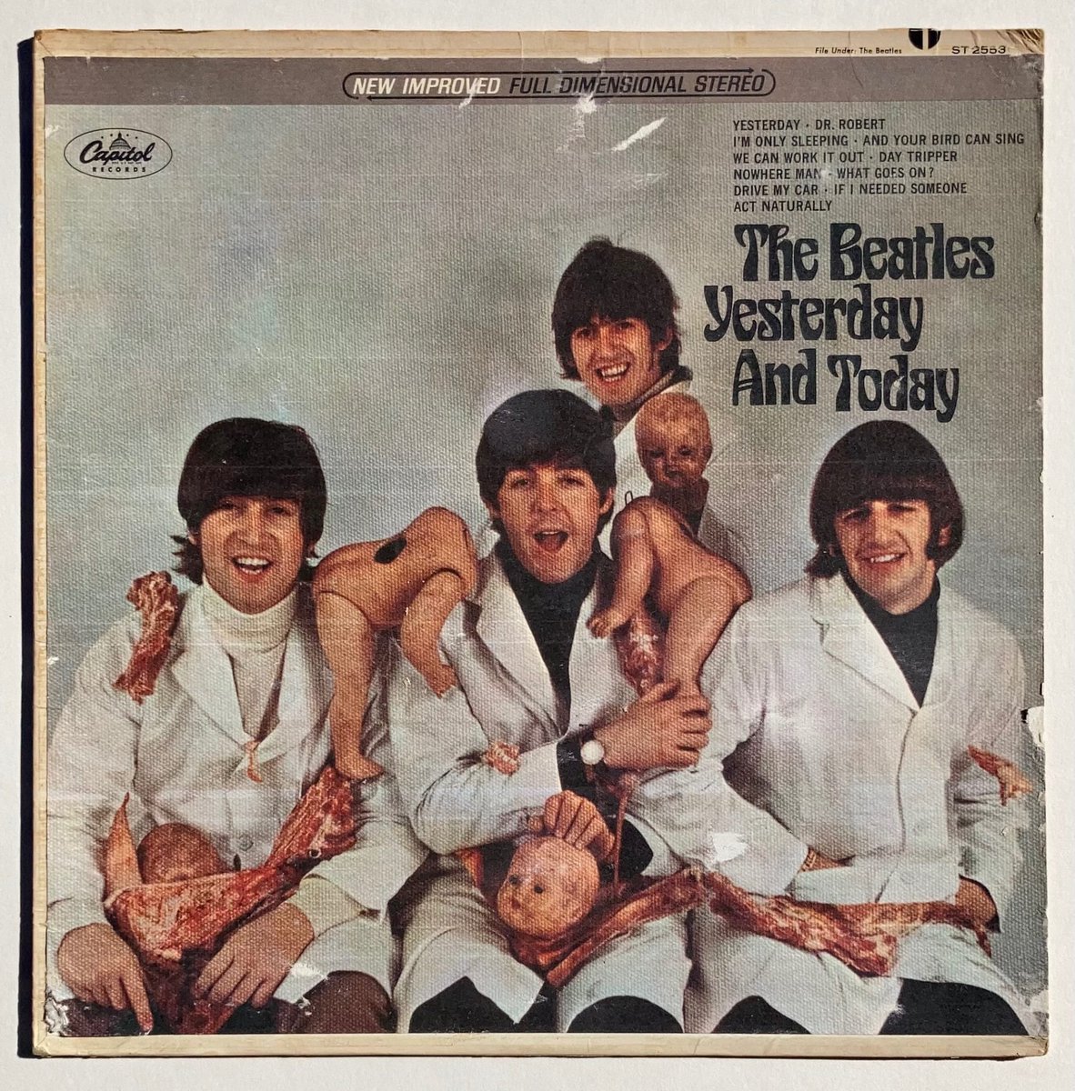 recordmecca's tweet photo. BEATLES YESTERDAY AND TODAY BUTCHER COVER A peeled stereo 'third state' Beatles Yesterday and Today 'Butcher Cover' album, in VG+ condition. Read more about this rare item in the link. #recordmecca #thebeatles #beatles #butchercover #yesterdayandtoday
https://t.co/MQL29755jL https://t.co/3ozCcV6PKb