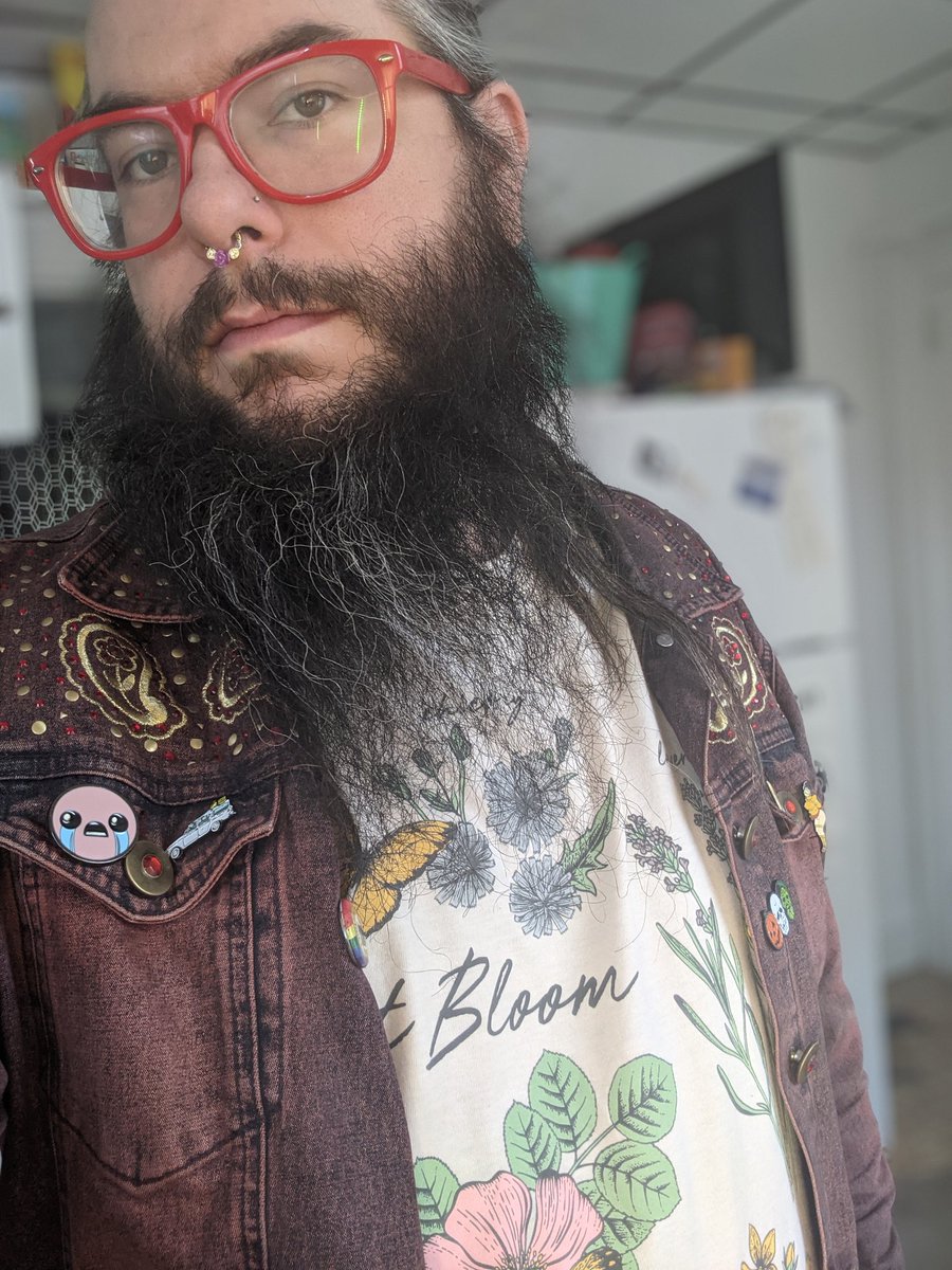 LuvUToDeth's tweet photo. Mamas, please let yr babbys grow up 2 b soft bois https://t.co/9S4YeiP5Eu