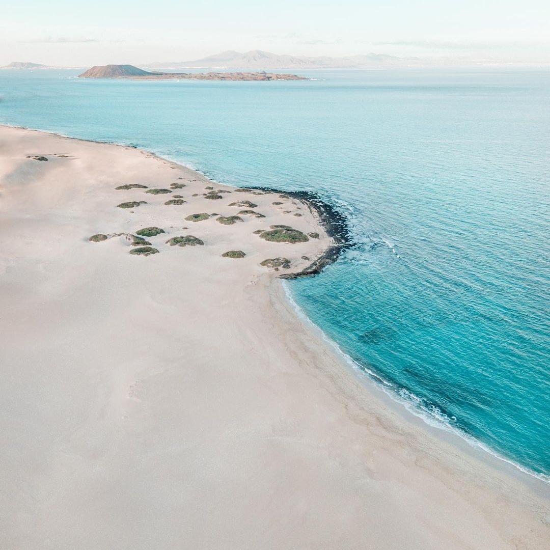 Esto se llama paraíso: Fuerteventura 💙

📸 @joseassima
