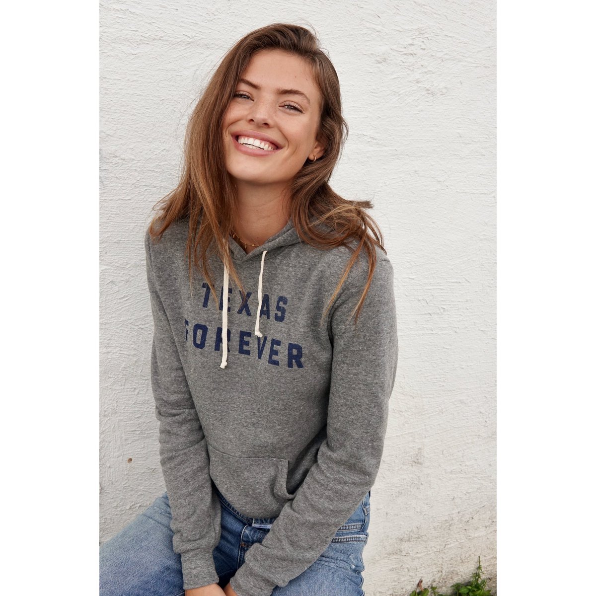 All TEXAS FOREVER items will now support local organizations currently helping those affected by extreme weather in TX, including providing shelter, heat, and meals during this dangerous time.
•
TheShopForward.com/TEXAS