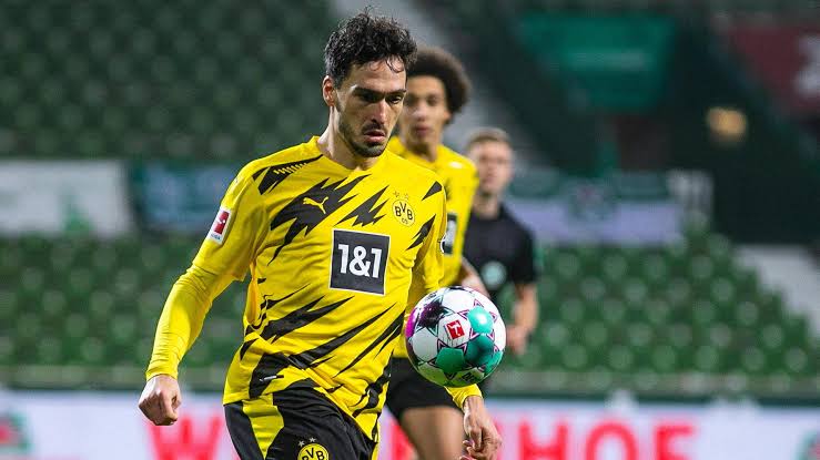 THREADMats Hummels is still World Class and has been the best CB this season by far but nobody talks about him. He has had better peformences and statistically better than any other CB in the worldThis thread will be a comparing Hummels with De Ligt and Dias