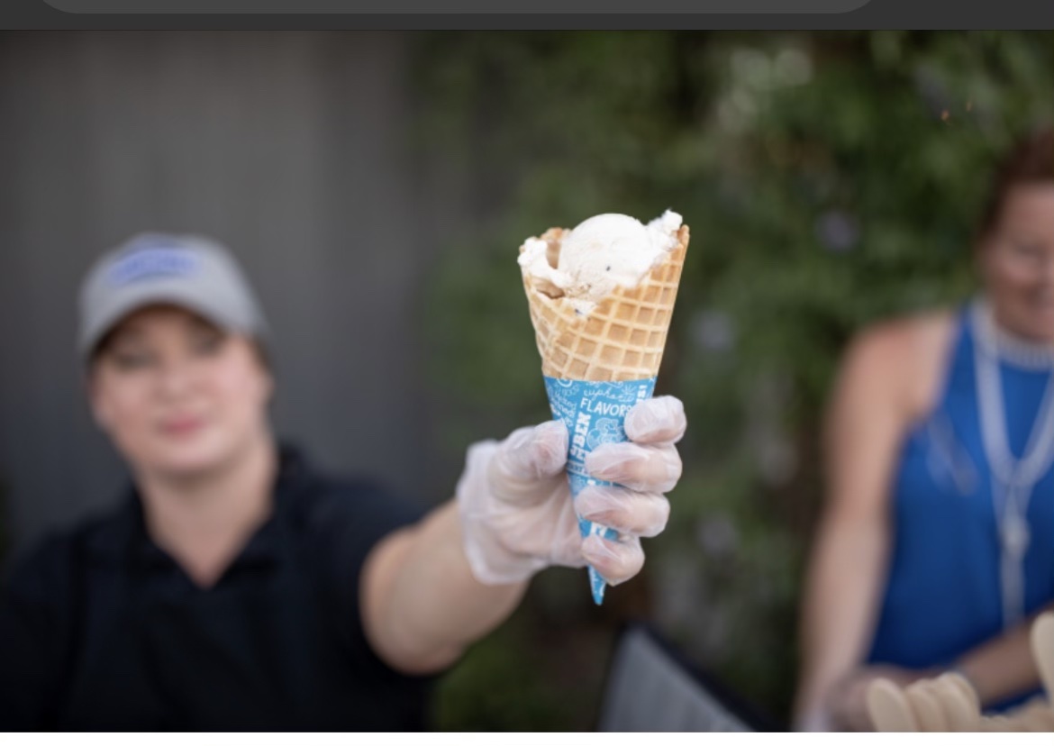 benjerrynh's tweet image. Planning a Wedding? 💍
Say "I Do" in the most euphoric way with Ben & Jerry's!
If you're interested in having us cater your wedding please check out the link in our bio and head to "Catering" or give us a call to discuss your options!