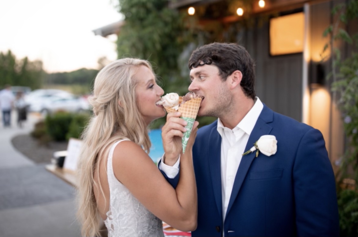 benjerrynh's tweet image. Planning a Wedding? 💍
Say "I Do" in the most euphoric way with Ben & Jerry's!
If you're interested in having us cater your wedding please check out the link in our bio and head to "Catering" or give us a call to discuss your options!