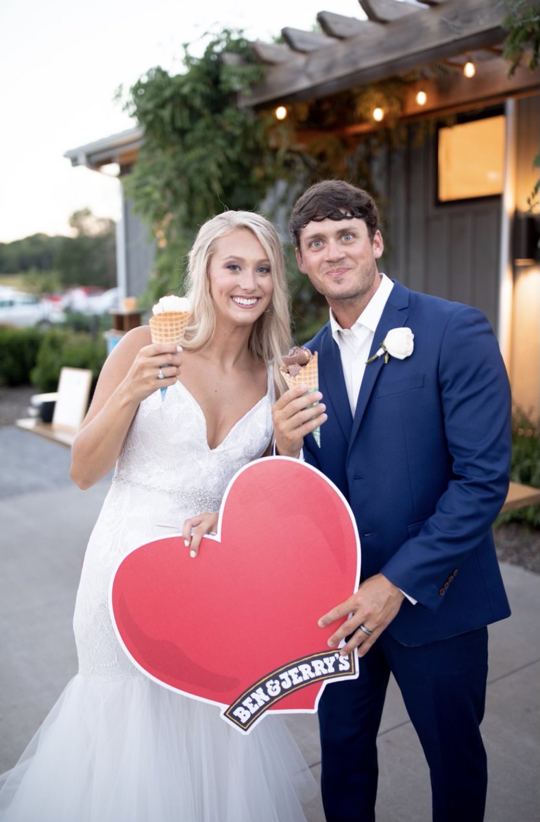 benjerrynh's tweet image. Planning a Wedding? 💍
Say "I Do" in the most euphoric way with Ben & Jerry's!
If you're interested in having us cater your wedding please check out the link in our bio and head to "Catering" or give us a call to discuss your options!