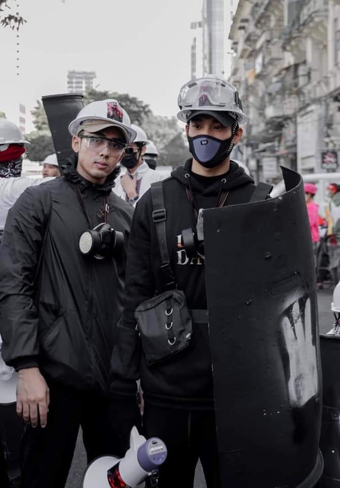 bhir9QvkC0NYltD's tweet photo. We Need the Help 
Please Save Myanmar 

#WhatsHappeningInMyanmar  
#SaveMyanmarCitizens #SaveMyanmarDemocracy 
#saveBurma_frommilitarydictatorship 
#CivilDisobedienceMovement 
#We_need_democracy
#Help_us_and_support_our_Leader
#StayAtHome
#PrayForOurLeader #AungSanSuKyi https://t.co/hlUjTh6oOK