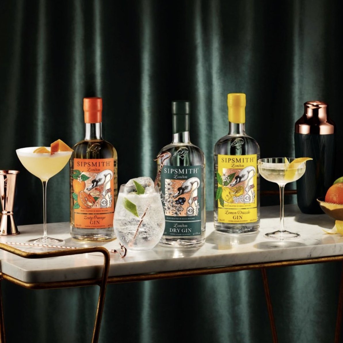 brewbottleN17's tweet photo. Sipsmith; bottled at Brew &amp; Bottle.⁣⁣⁣⁣⁣⁣⁣⁣⁣⁣

· ⁣London Dry Gin⁣ · ⁣Lemon Drizzle Gin⁣ · ⁣Zesty Orange Gin⁣
· ⁣V.J.O.P. Gin ⁣· ⁣Sloe Gin⁣ · ⁣London Cup · ⁣Orange &amp; Cacao Gin⁣ · ⁣Sipping Vodka⁣ · ⁣Barley Vodka⁣ · ⁣Chilli &amp; Lime Gin⁣ · ⁣🍸🇬🇧 @sipsmith https://t.co/xRiXn42k9G