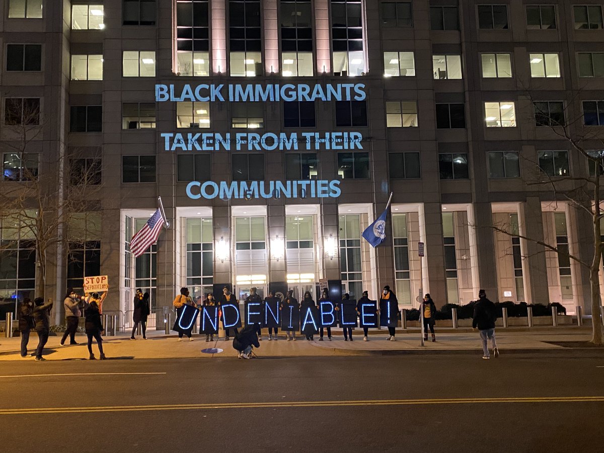  HAPPENING NOW: Immigrant leaders are outside the ICE offices in Washington DC demanding  @DHSgov and  @POTUS STOP all deportations NOW. DHS has full discretion to stop any more deportations from happening and prevent harm in our communities!