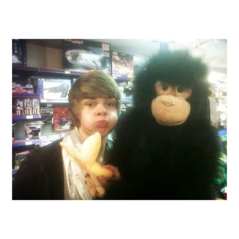 YOUANDIDOWNBEAN's tweet photo. @absloves_1d https://t.co/WMJuW3pDmJ