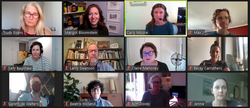 Getting ready to go live and talk trust, #TrustworthyBook, and #contentstrategy at the New Zealand Content Strategy meetup. Who needs time zones anyway? ;)