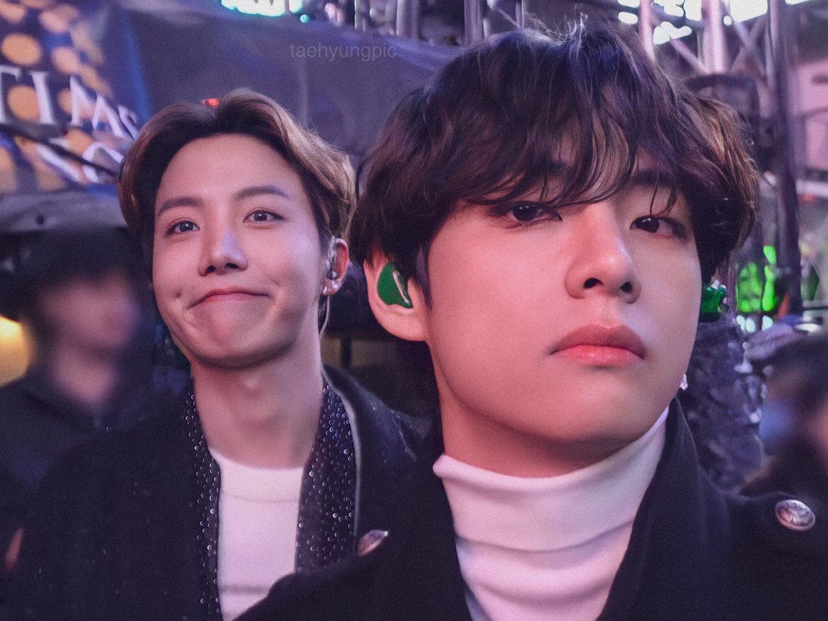 taehyungpic tweet picture
