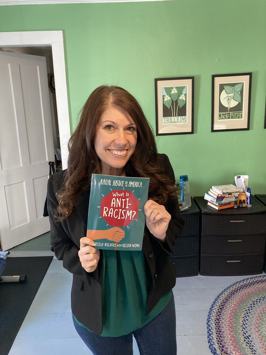 ASMILEwithAnna's tweet photo. @Hedreich @theedepistolary @Kbahri5 @mcdonald_kecia @StaffPodcast @jeffgargas @CraigCMartin12 @treclarkleads @timlriley @mrmakemathsense This happened today! FINALLY arrived. The other is coming in a couple days! https://t.co/shHXspUpF2
