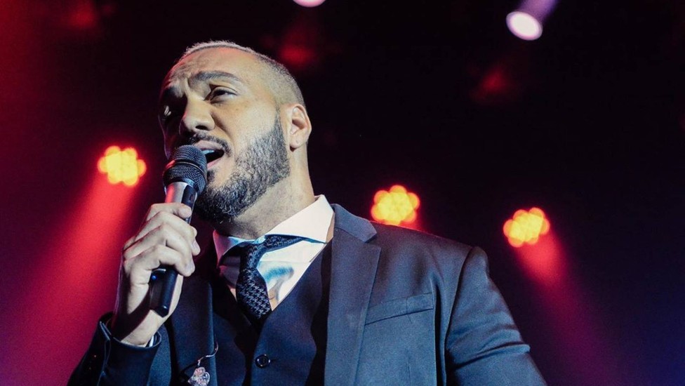 aracatiacutv's tweet image. Cantor Belo é preso no Rio de Janeiro por show no Complexo da Maré aracatiacutv.blogspot.com/2021/02/cantor…