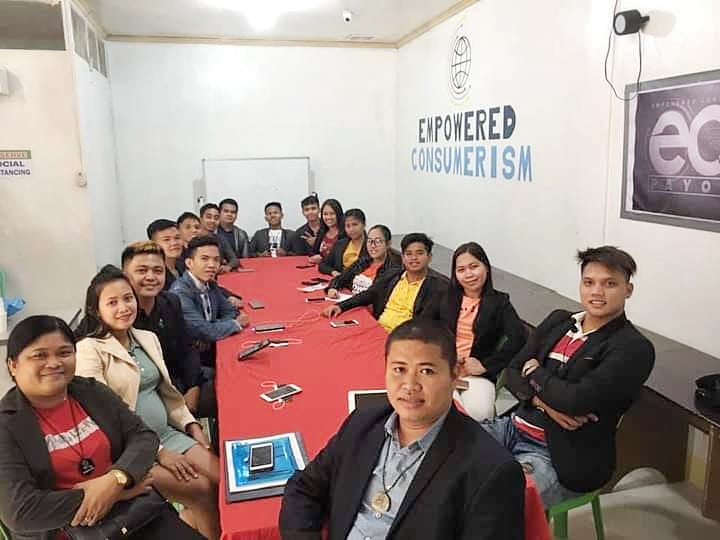 MidelRika's tweet photo. Most of the people are designed to give a lot of reasons to become poor and accept failure because of the social conditioning, process, mindset, programming and beliefs instilled.
Mentoring with Mentor Rolly Biad
#ECLIFE https://t.co/N8aHIX9A8w