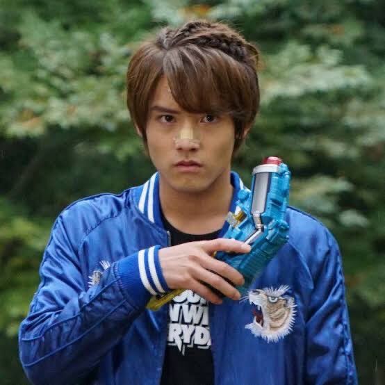 万丈龍我のtwitterイラスト検索結果