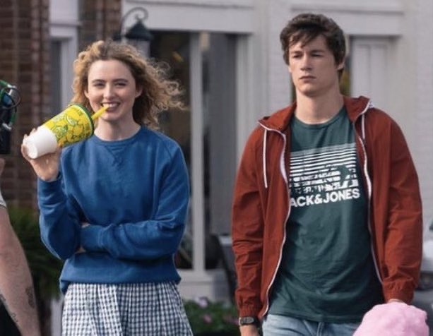 xyelenaswifex's tweet image. I always put #MapOfTinyPerfectThings on when I’m sad, because Mark and Margaret’s relationship is free serotonin actually