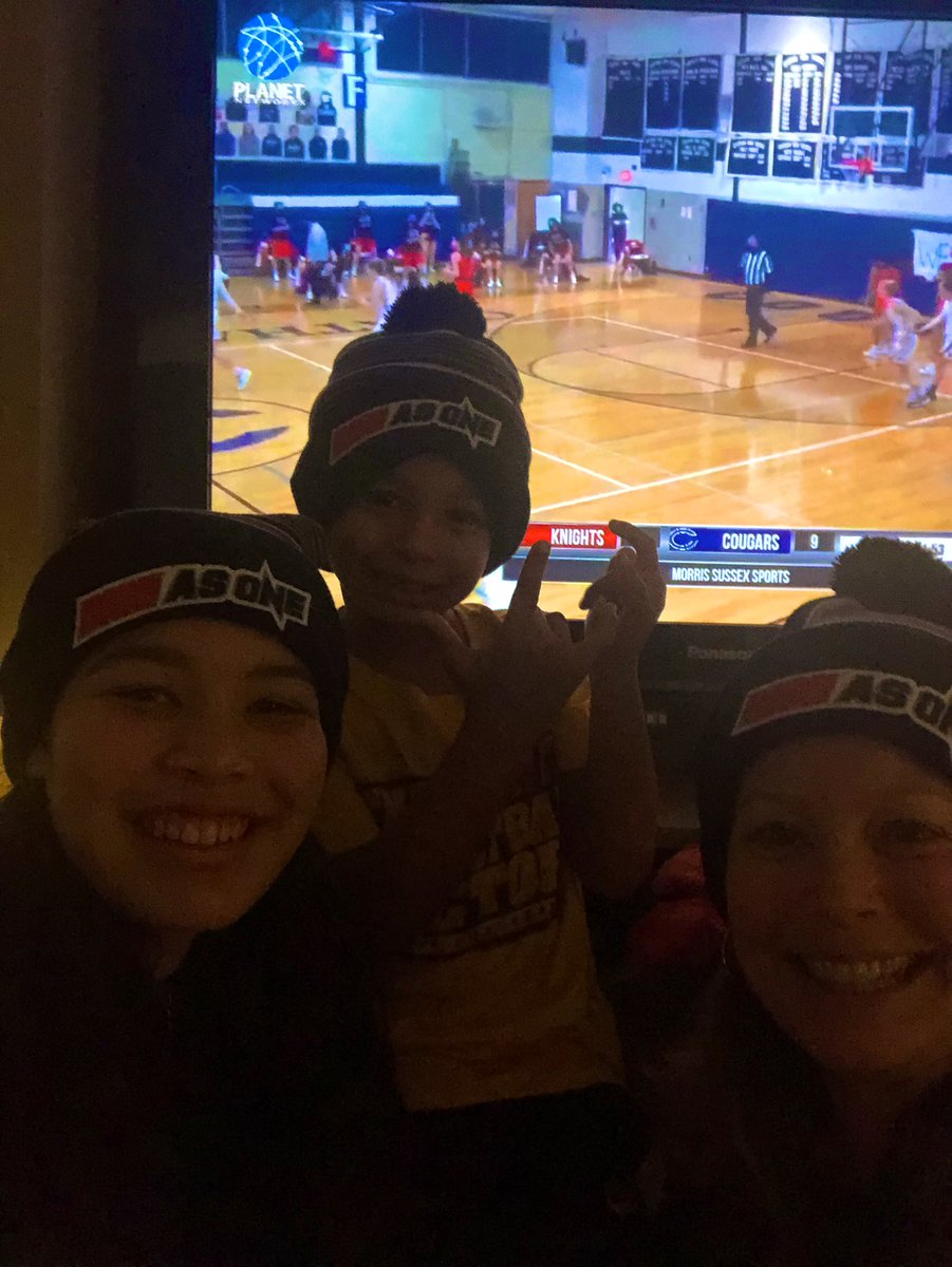 kaileybug7's tweet image. Team Houston @RiseasOneAAU @MorrSussSports