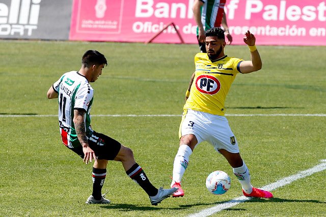 Victor_OS20's tweet photo. Los últimos 3 equipos de Andrés Robles en Chile:

➡️2017: Descenso con Wanderers 
➡️ 2018 Descenso con San Luis 
➡️ 2020 Descenso con U de C

¿Cual será la próxima víctima? https://t.co/NpTkMNxuKq