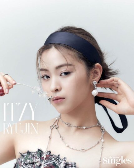 EueJhd6VoAAlViw?format=jpg&name=small