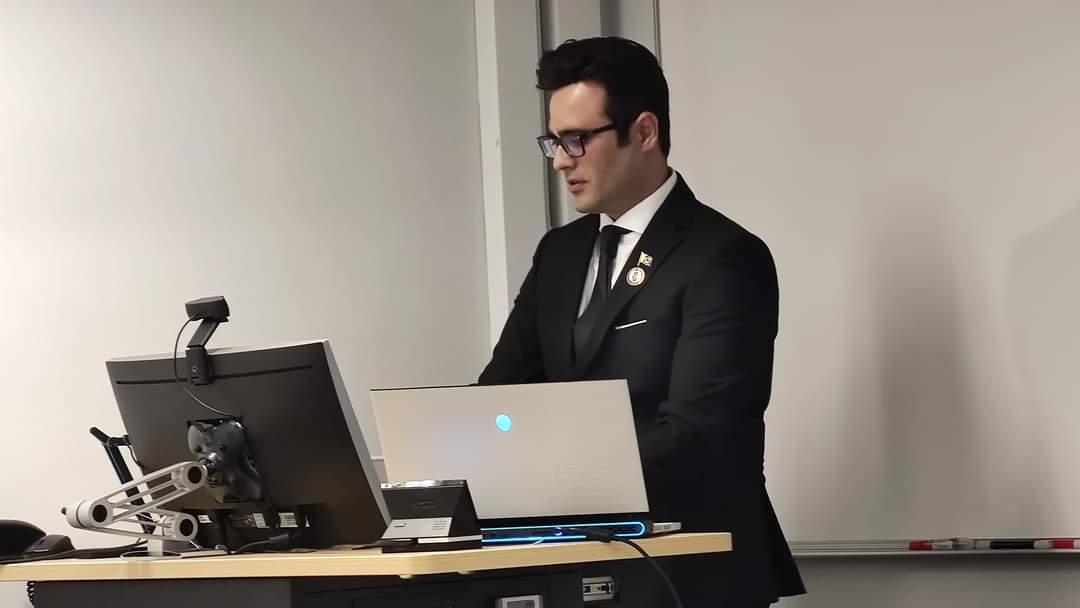 umbhutta's tweet photo. Finally I successfully defended my PhD thesis. Thanks a lot everyone for keep supporting me throughout my PhD venture ❤
#phd #hkust #usmanmaqbool #ramlab https://t.co/ZzxPQZ3ICK