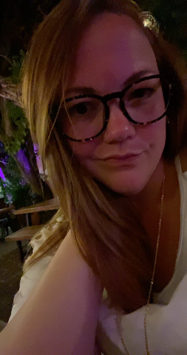 SouthernBreedXB's tweet photo. Last night in #keywest . Sunburned and drunk, the way God intended me to be. https://t.co/hZWw2OprUu