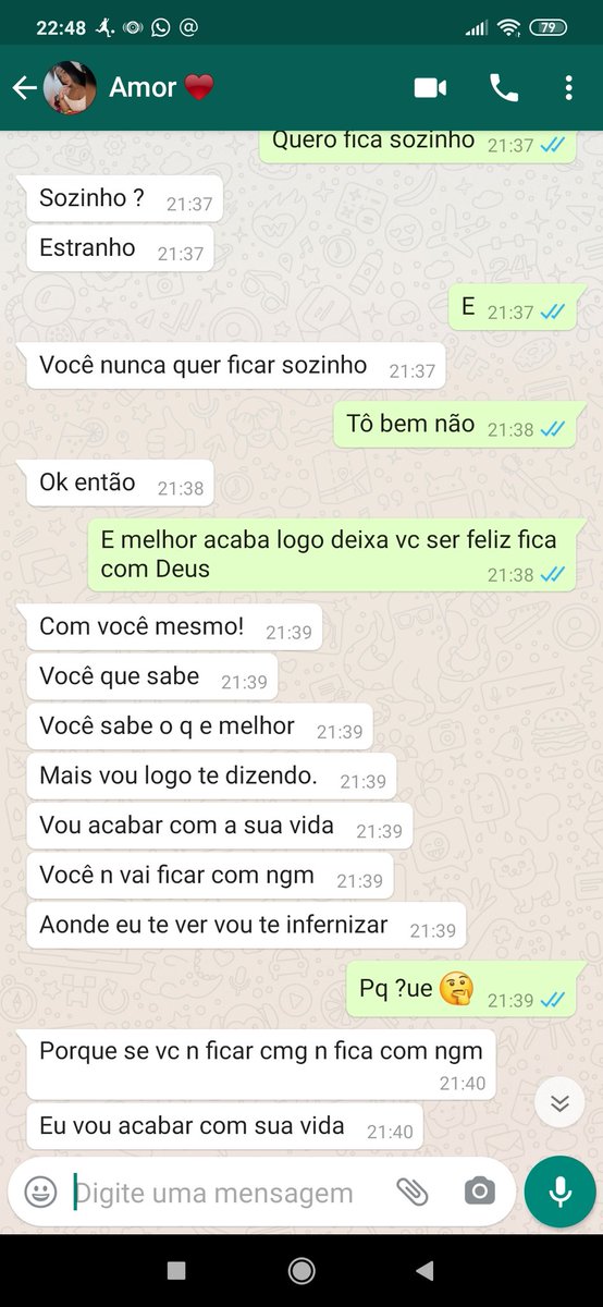 JosueLuara's tweet photo. Surtadona  vou acabar com sua vida  rindo pra crl 🤣🤣🤣🤣🤣 @AmorimFeeeh https://t.co/h7LTa25cuk