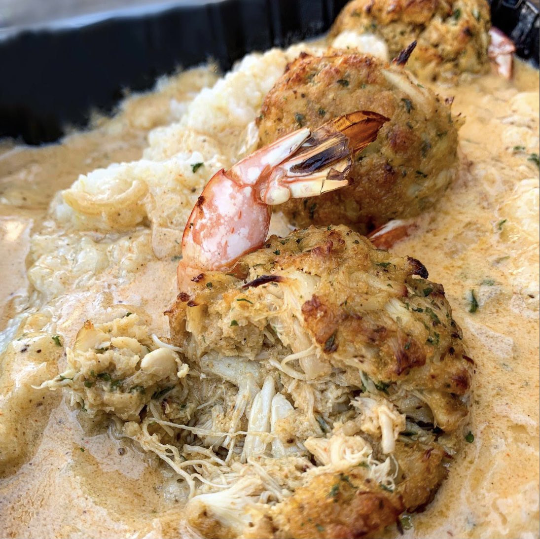 A thread of black owned restaurants in the Baltimore area I’ve visited for  #blkfoodbaltimore! Sugar Mama’s4114 Frederick Ave, Baltimore, MD 21229 (West Baltimore) Stuffed Shrimp & Grits