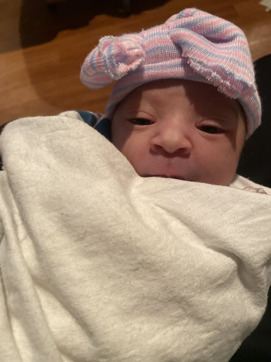 I mean look at her cuz 😍💙