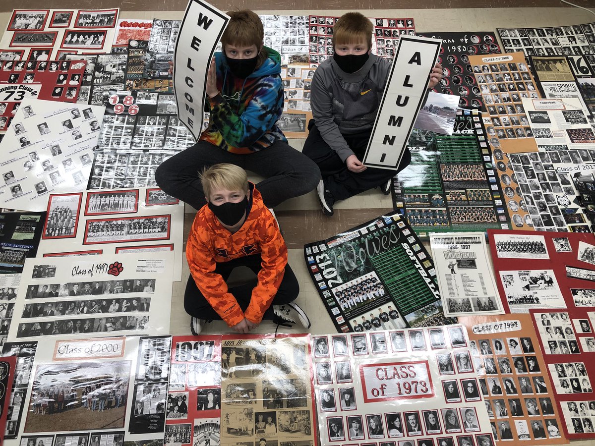 JenniferLinde1's tweet photo. These boys just finished up a LARGE lamination order for the All School Reunion this summer. Over 💯 posters!!! They were such hard workers! Well done 👏#MakeitwithSpark https://t.co/vkdeeQELsy