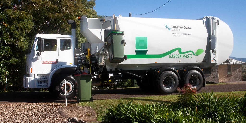 sommerfugl alkohol champion Sunshine Coast Council on Twitter: "SUNSHINE COAST GREEN WASTE BINS: Want  one?🗑️ Right now 25% of households on the #SunshineCoast have one but as  part of this Our Future Waste survey, we're