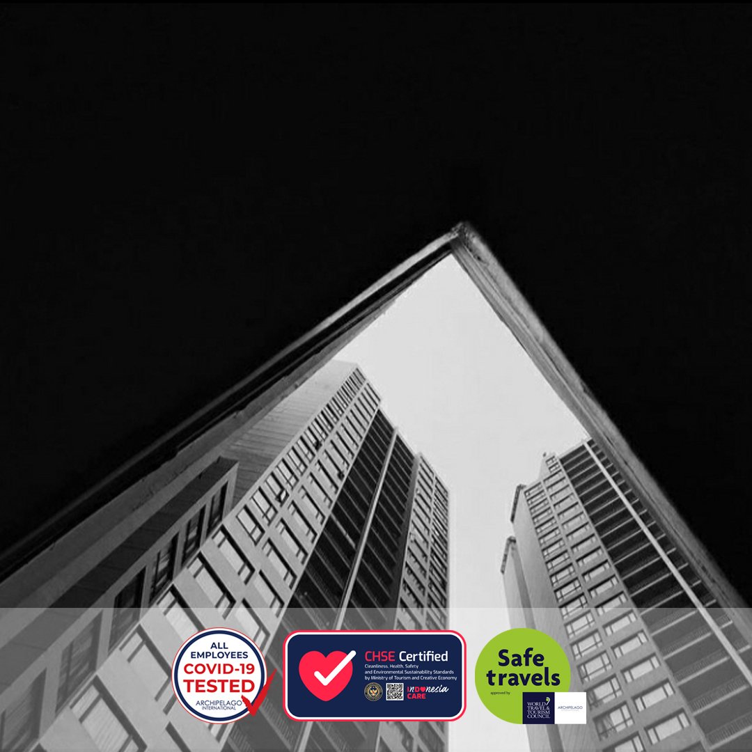 Thank you <a href="/angelusagus/">angelusagus</a> for the wonderful shot!

#astonrasuna #mezzaresto #safetravels #staysafe #trust