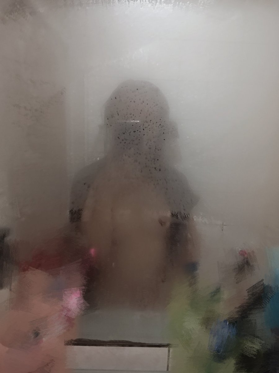 070716y's tweet photo. [過年]好忙好忙
洗個熱水澡 放鬆❤
最近照鏡子覺得有點肥

◇你們覺得JK制服可愛嗎🥺
#無聊發文 https://t.co/qO6qGQr4iT